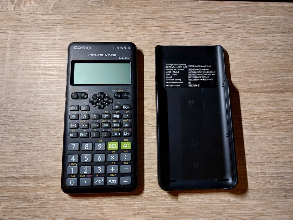 Kalkulator naukowy Casio