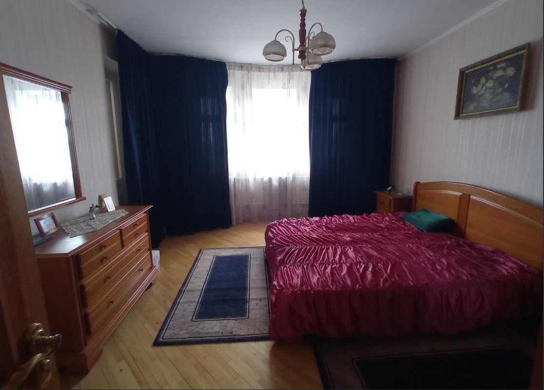 Простора 3к вул. Олександра Кошиця, 7а метро - Позняки, Харківська