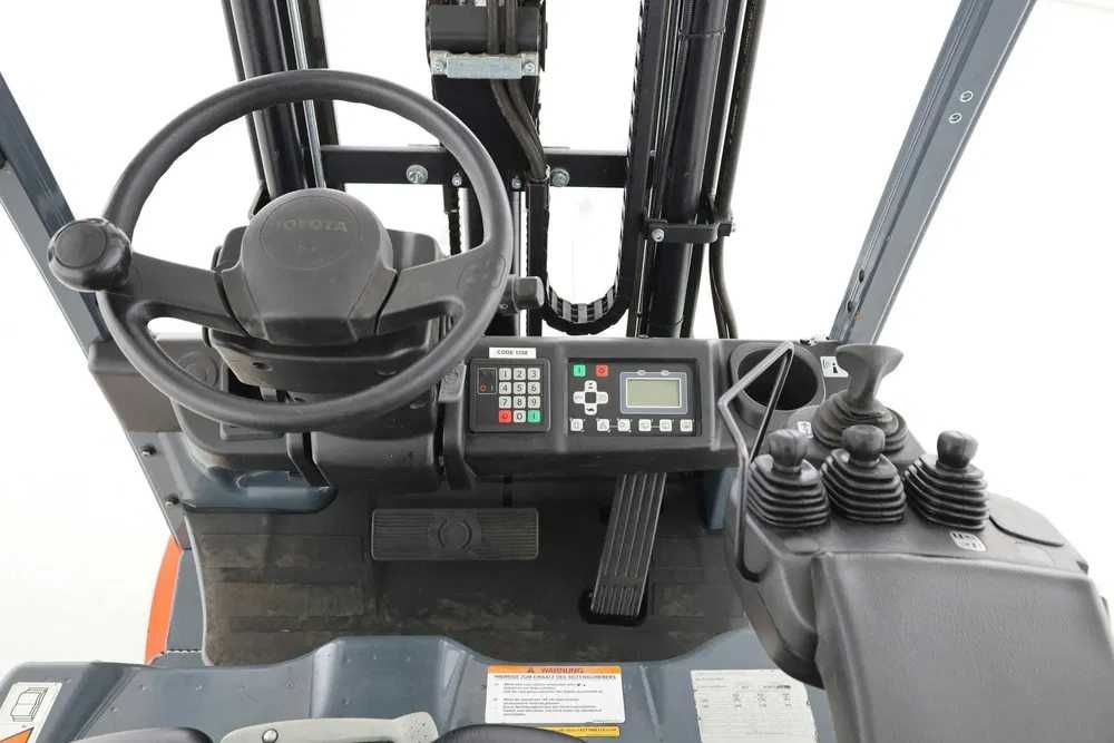 Ремонт Навантажувачив Електроштабелерів Електророкл