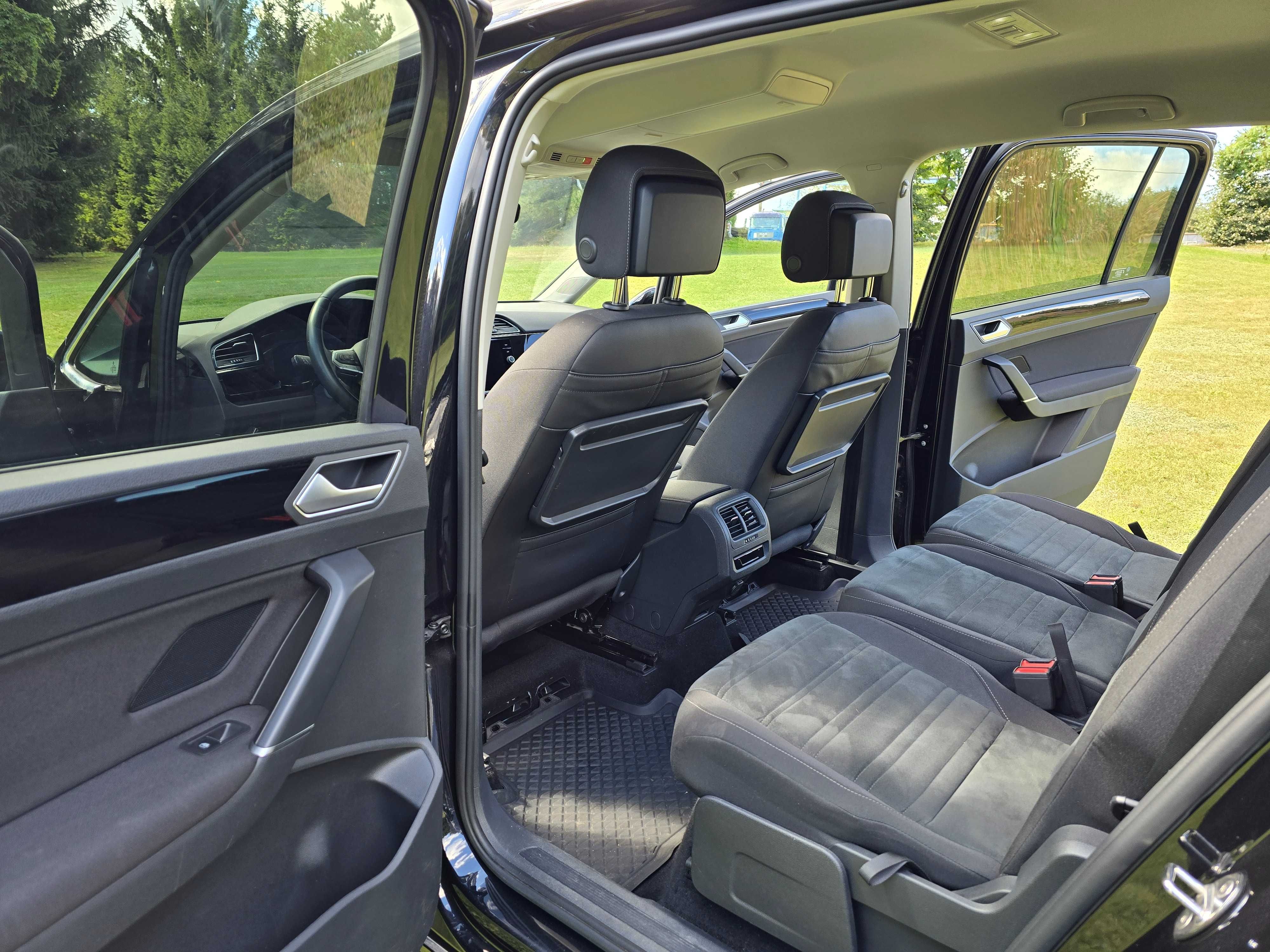 Samochod vw Touran