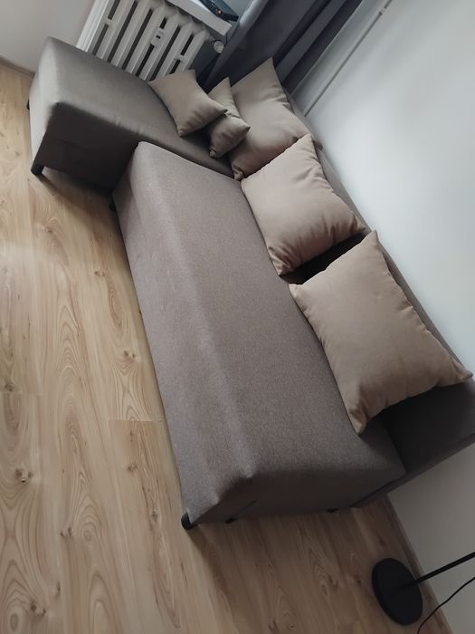 Naroznik z funkcją spania