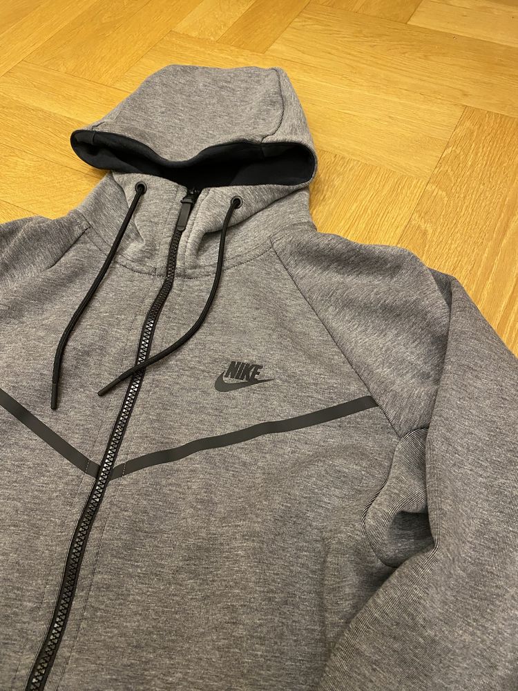 Nike Tech Fleece кофта найк М