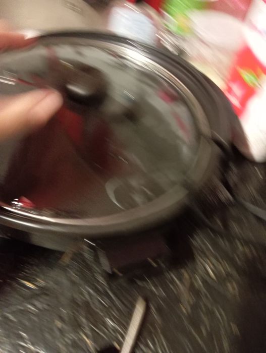 Продам електросковорідку