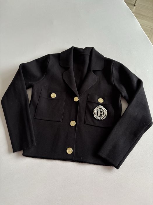 Balmain sweter zlote guziki krysztalowe logo