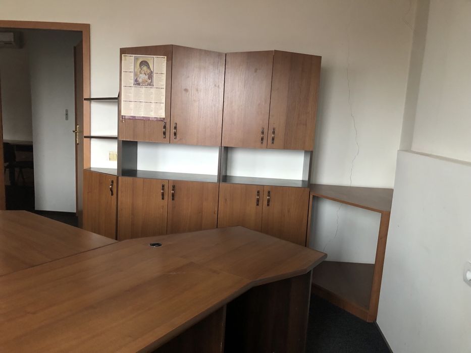 Меблі офісні (розпродаж)