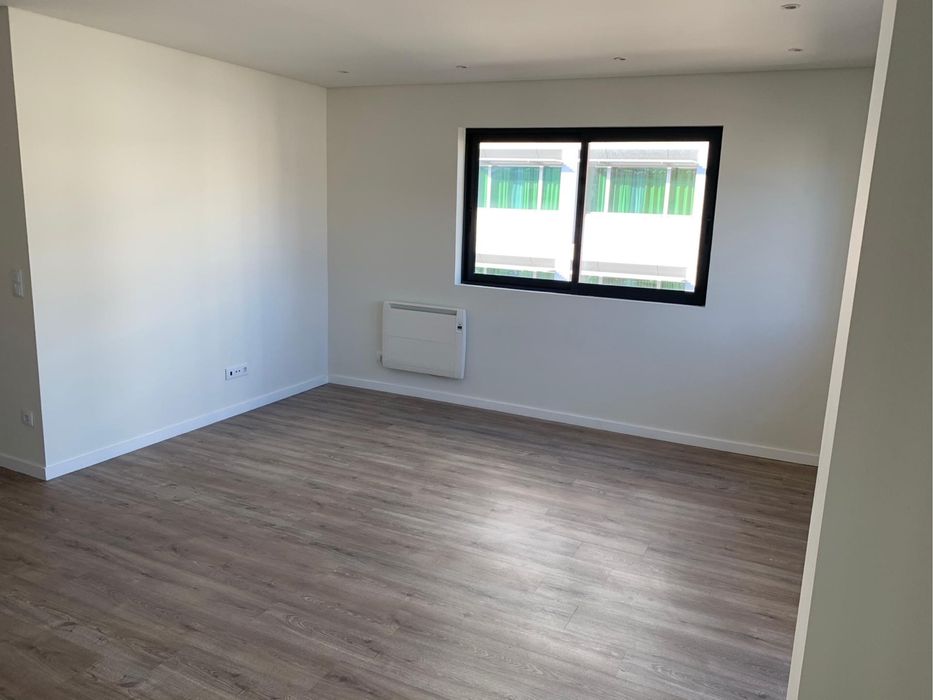 T2+1 rua do Campo Alegre 144