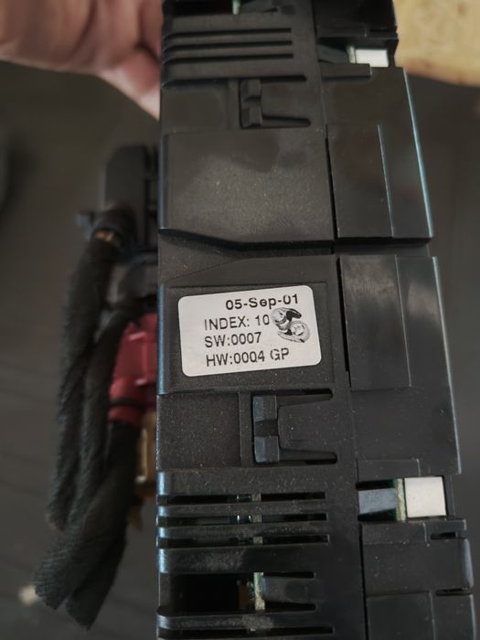 Radio fis wyświetl klimatronik volkswagen passat B5 fl lift