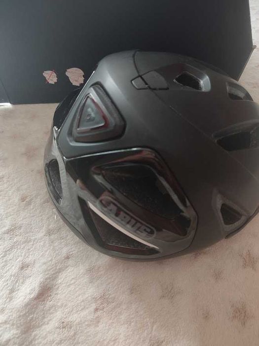Kask rowerowy z LED Abus Urban-I 3.0 r. M (52-58cm)