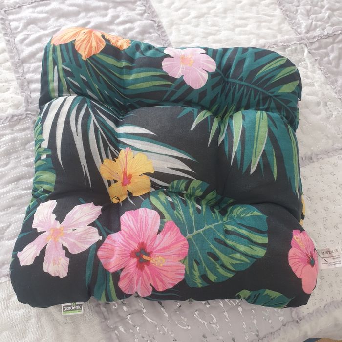 Poduszki pikowane miękkie kolorowe