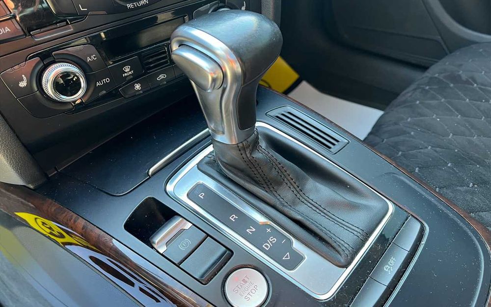 Audi A4 2015 року