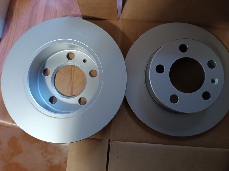 "Диск гальмівни задній Audi, Seat, Skoda, VW A3, Leon, Octavia, Bora 1