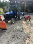 Ciagnik roniczy Farmtrack 26 z 2022r 428 mth cena dot. calosci