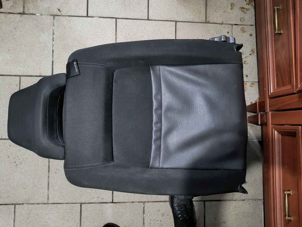 Fotel, siedzenie pasażera, Volvo S40/V40, podgrzewane pól skóry..
