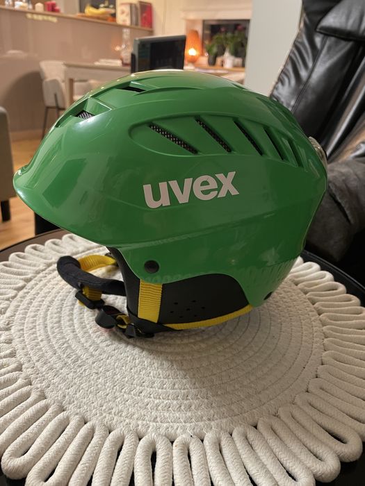 Kask narciarki Uvex roz 51-56 dla dxiecka