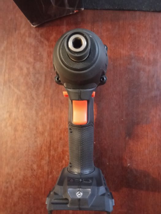 Гвинтоверт дніпро м