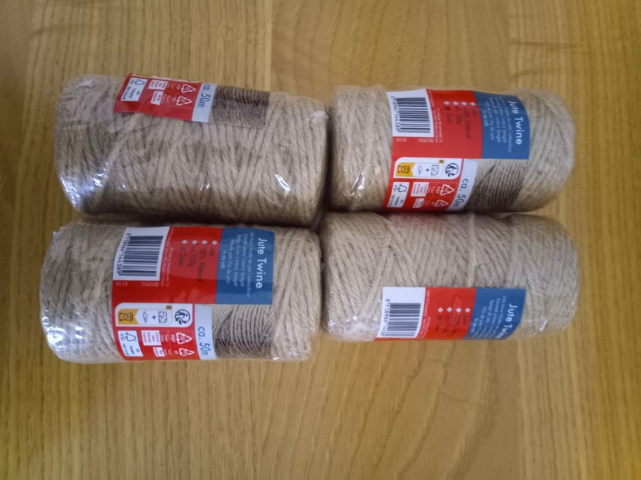 Conjunto de 4 rolos de juta. 200 metros