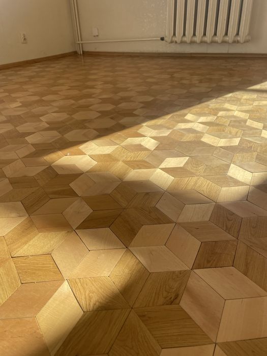 Parkiet. Mozaika „pałacowa”. Romby w db stanie