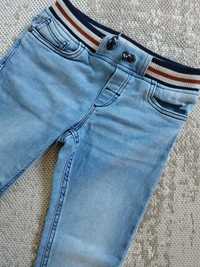 Spodnie jeansowe jeans dla chłopca 128 C&A