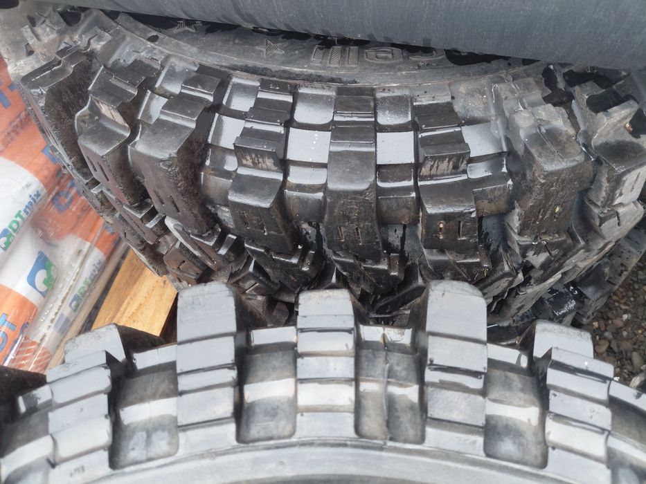 Шини+диски Мітсубісі 16