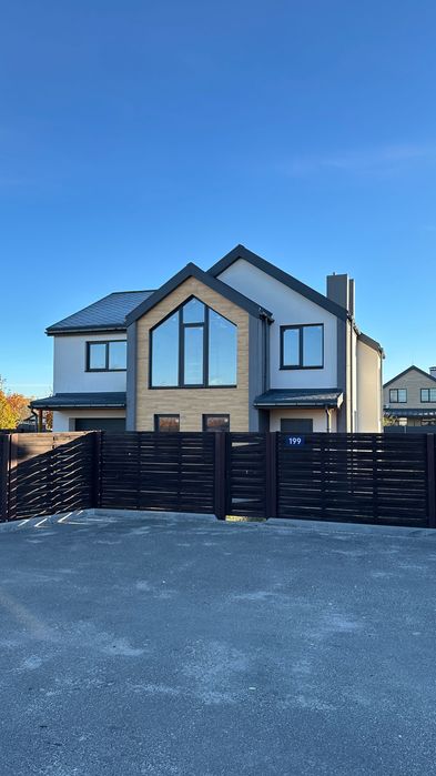 Готовий будинок 220м² в КМ Вишневий Хуторок 6км від Києва від власника