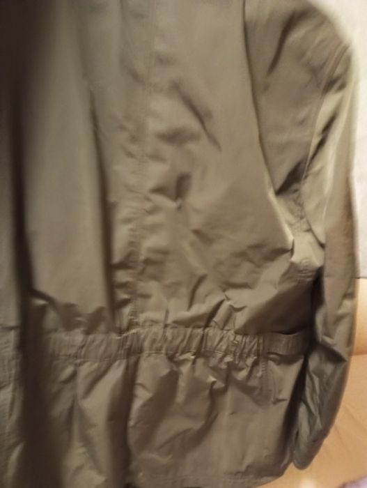 Вітровка бренд bugatti. Розмір 52.