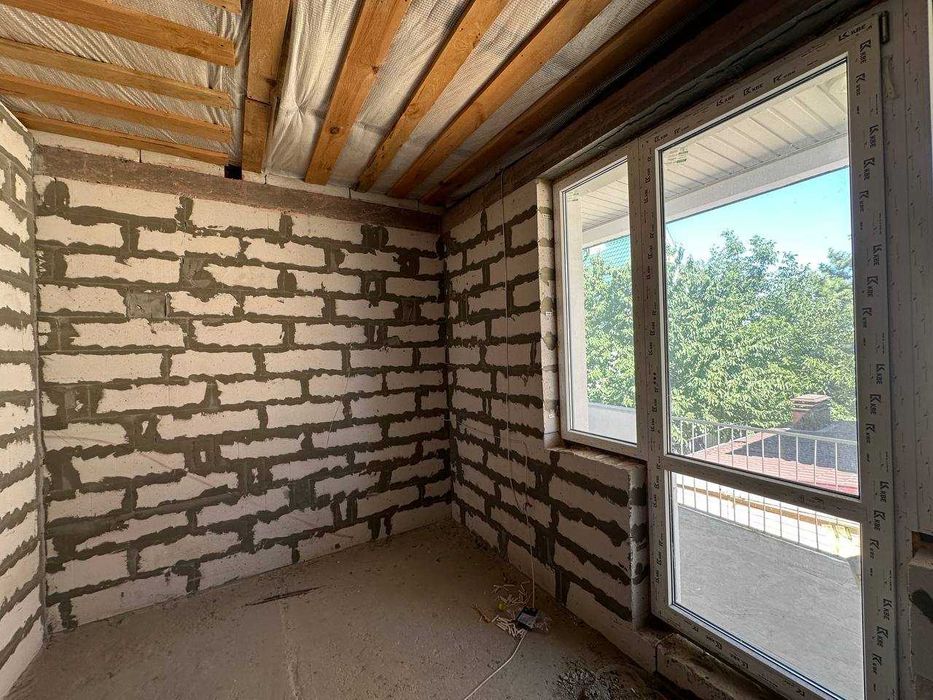 ВИГІДНО! Таунхаус біля моря на Фонтані — за ціною квартири!