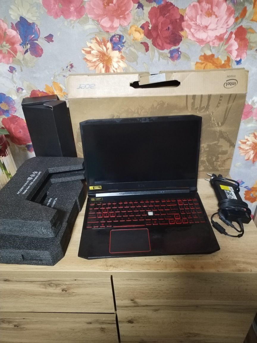 Acer Nitro 5 i7 10gen/ddr16gb/ssd0/rtx3050