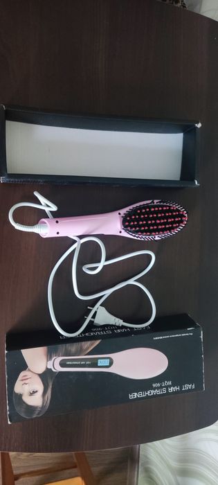 Гребінець-випрямляч електричний Fast Hair Straightener HQT-906 Рожевий