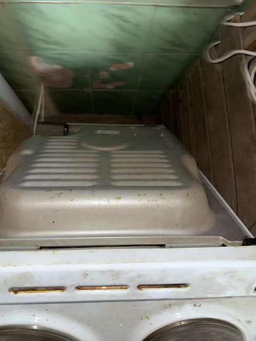 Плита электро в рабочем состоянии