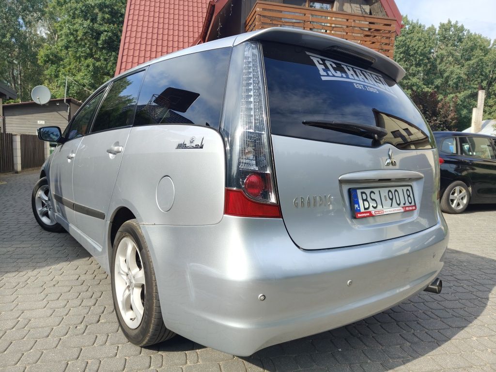 Mitsubishi Grandis 2.4 Alu Clima Niezawodny 6 osób ZAREJESTROWANY