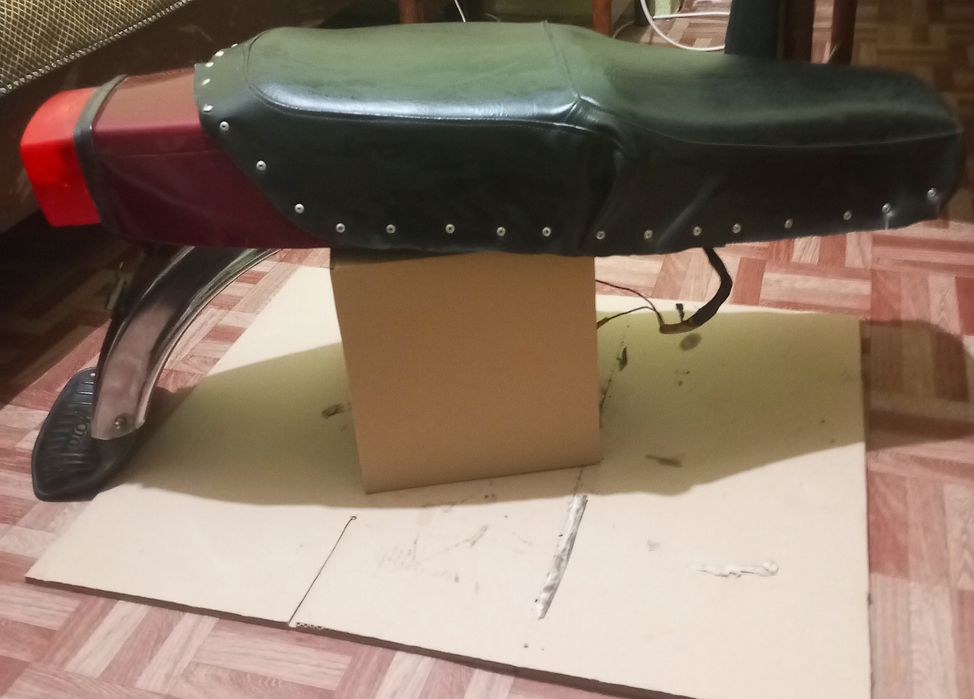 Сидение+крыло Иж-5