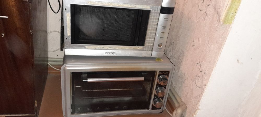 Продам духовку Сатурн