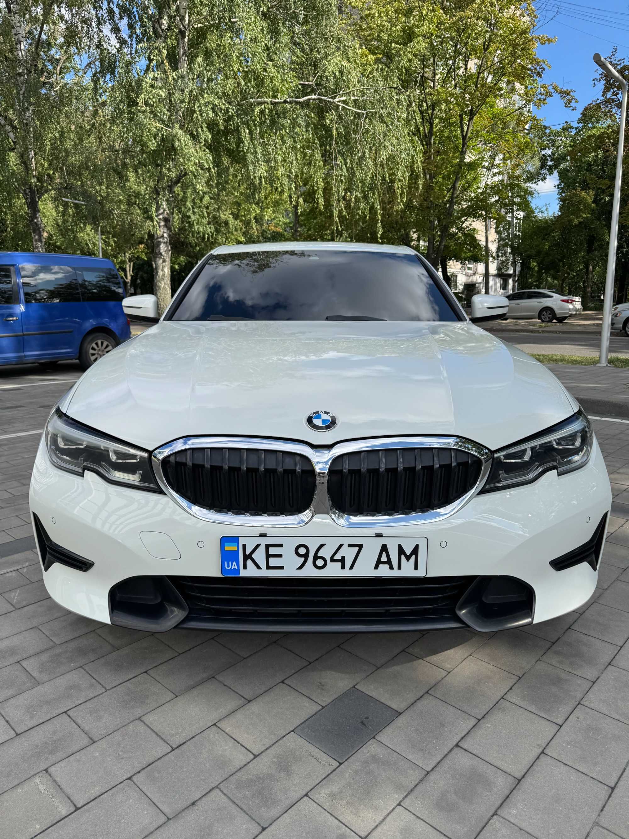 BMW 3 Series 2019 330i xDrive