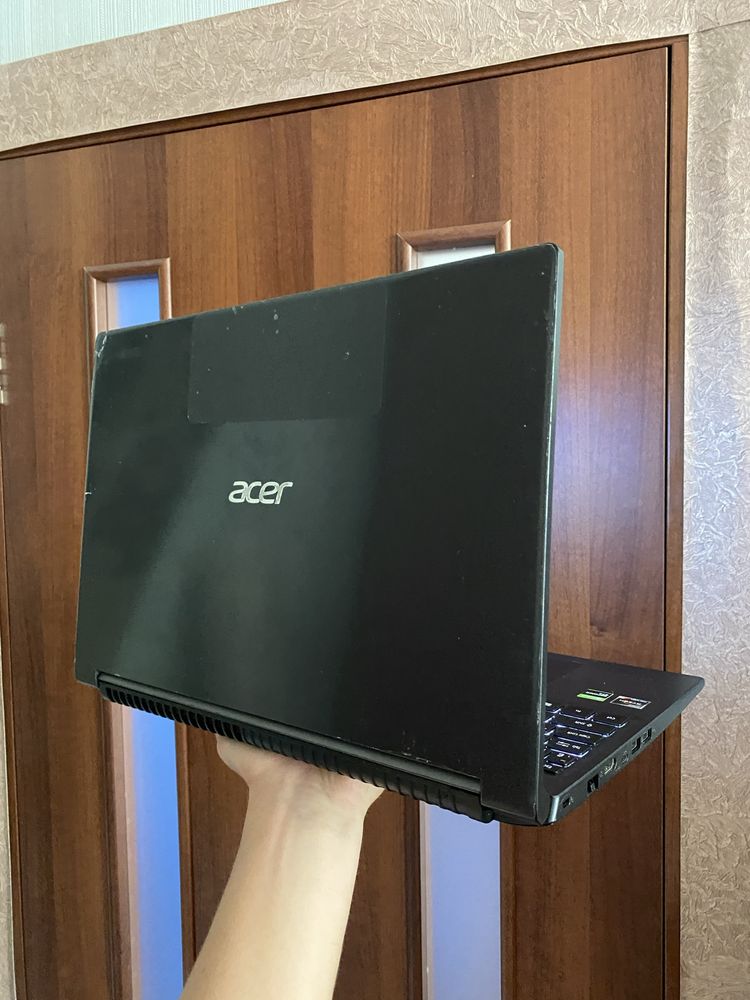 Ігровий Acer Aspire 7 Ryzen 5 5500u/ GTX 1650/ IPS/ 12/ 256 Gb