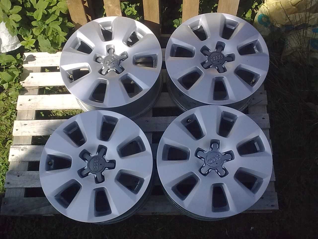 Felgi oryginał AUDI 7,5Jx16  ET37  5x112 , 66,6mm , stan bdb , wysyłka