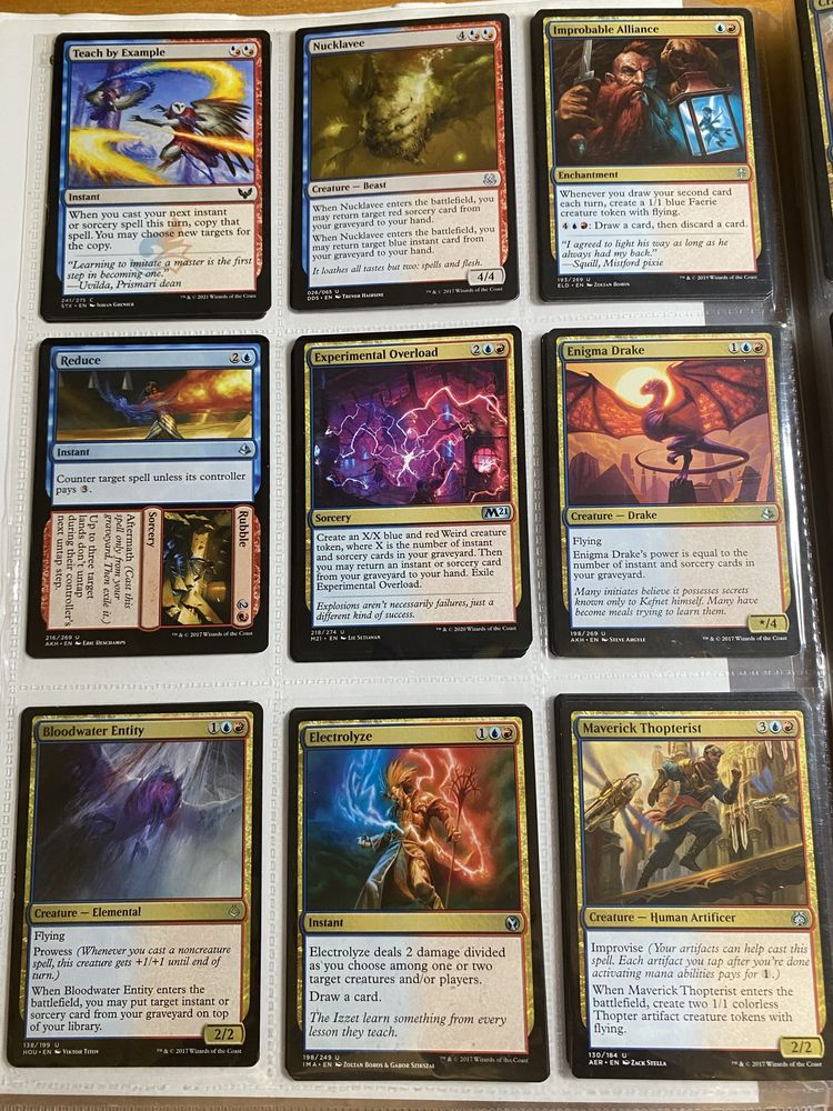 Magic the gathering 52 karty izzet czerwono niebieskie kazda inna