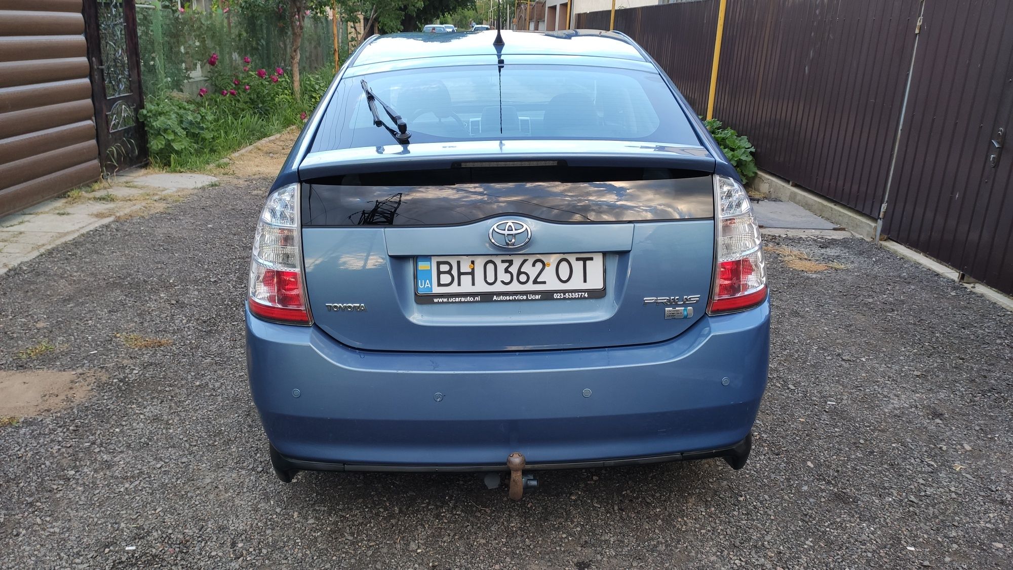 Продам Toyota Prius 20