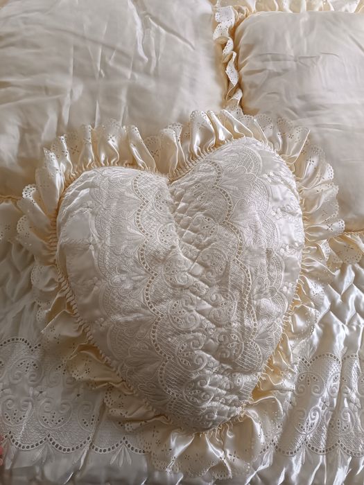 Conjunto de decoração cama de casal (como novo)