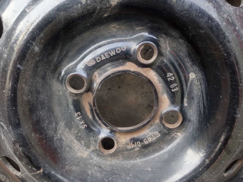 Продам Шини 175/70R13