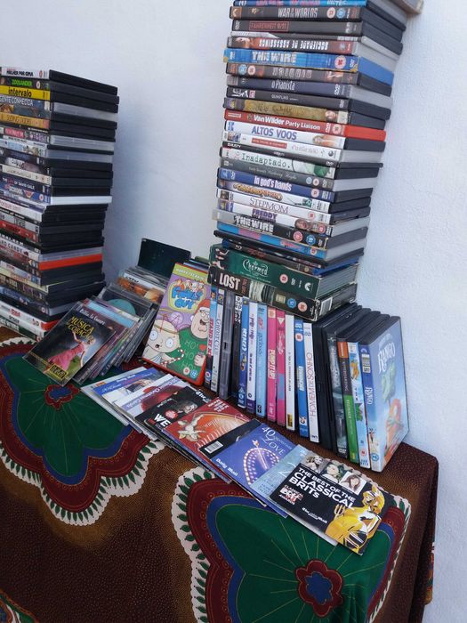 Filmes e Leitores de DVD para reparar