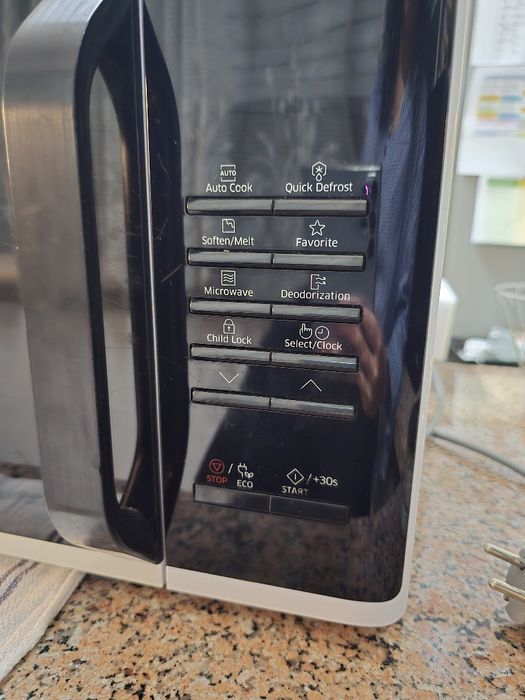 Micro-ondas Samsung 23L