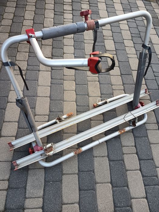 Bagażnik rowerowy na dyszel przyczepy fiamma