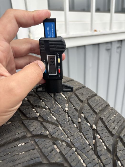 Продам резину зима KUMHO