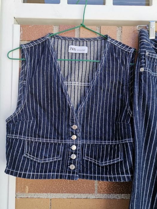 Жилетка ZARA нова але без етикетки