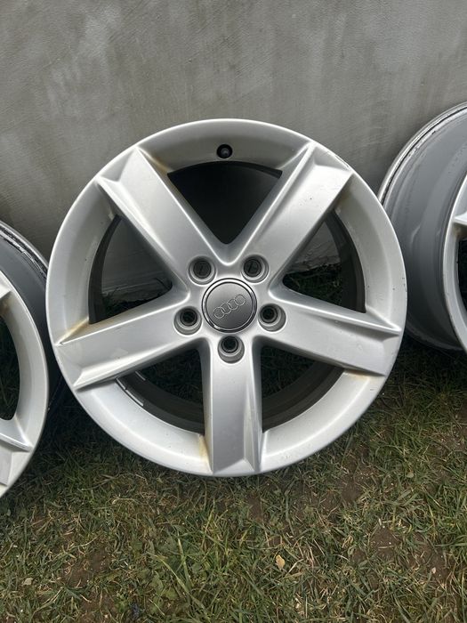 Оригінал,диски ауді, r16