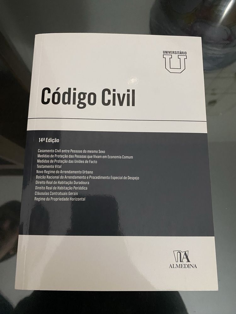 Livros Direito - excelente estado