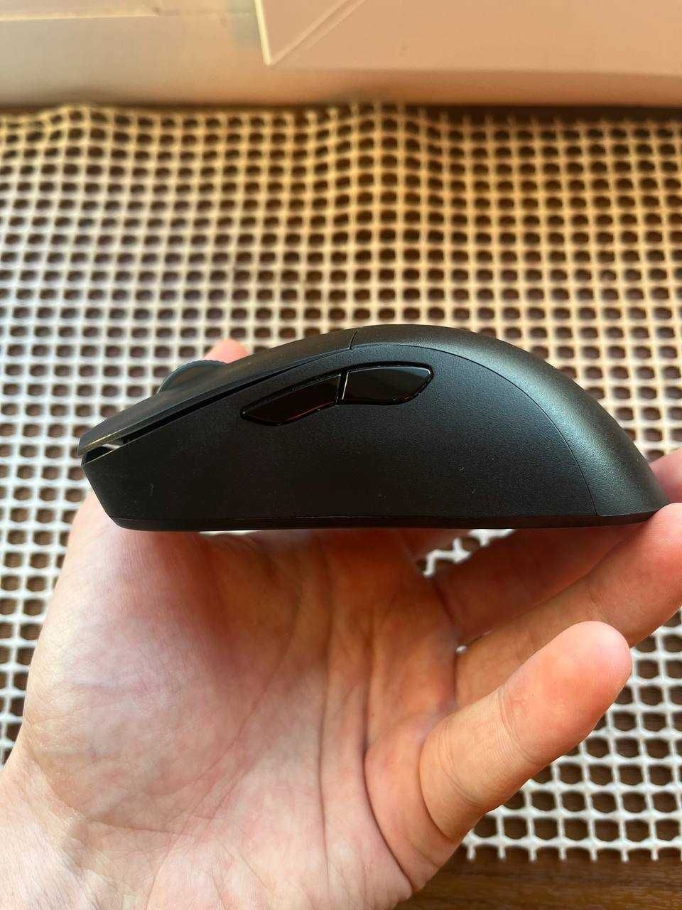 Продам профессиональную геймерскую мышку  Cooler Master MM731