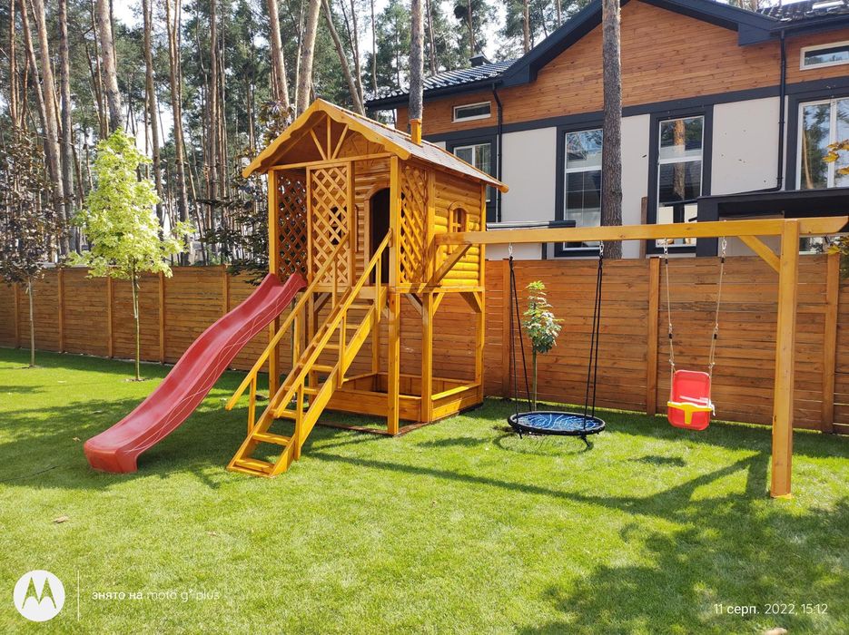 Домік дитячий, дитячі ігрові майданчики