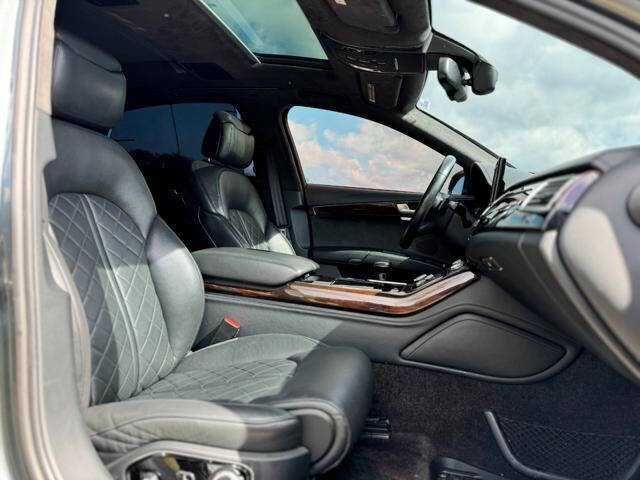 2016  Audi  A8  L