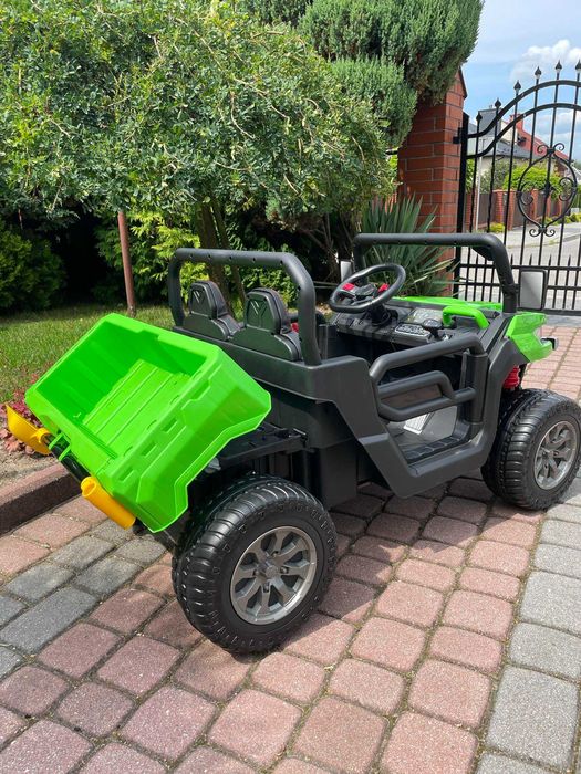 Auto na akumulator Ciężarówka Wywrotka 4×4 Miękkie koła Skóra USB